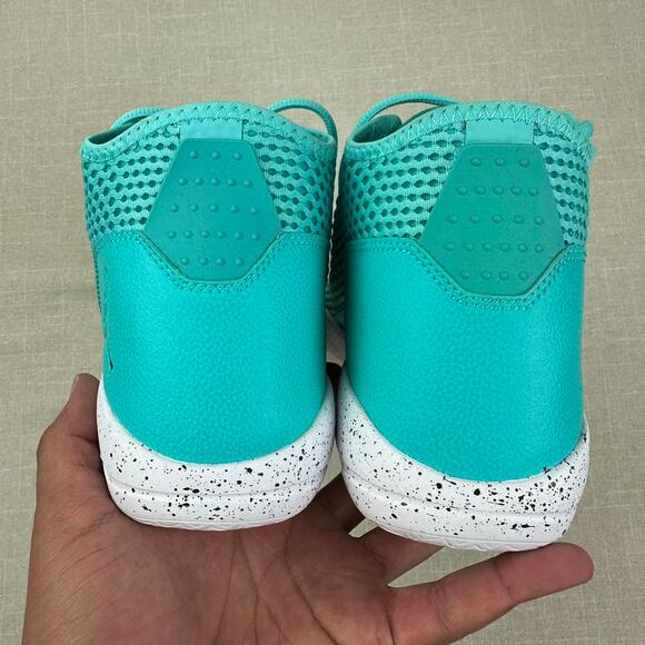 🐬 2016 Jordan Reveal "Hyper Turquoise" 12M - Picture 5 of 5